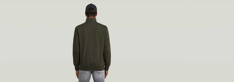 label-badge für pullover mit halbem reißverschluss