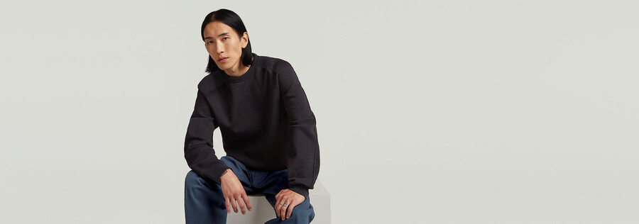 mn premium relaxed sweater