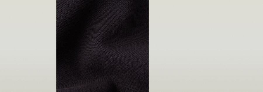 mn premium relaxed sweater