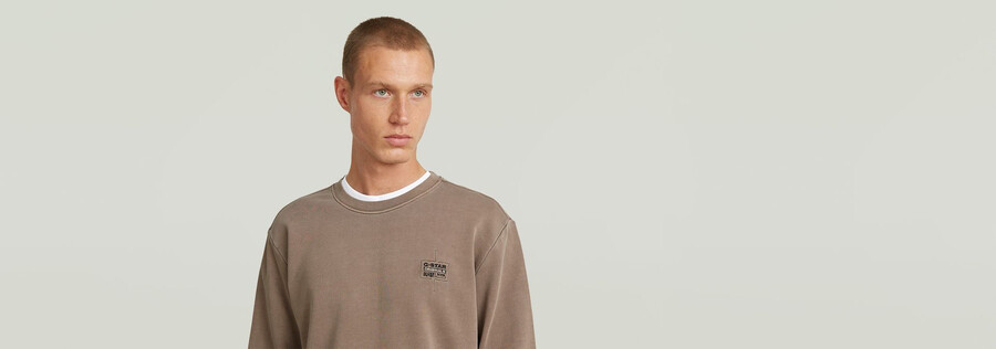 logo-overdyed-pullover