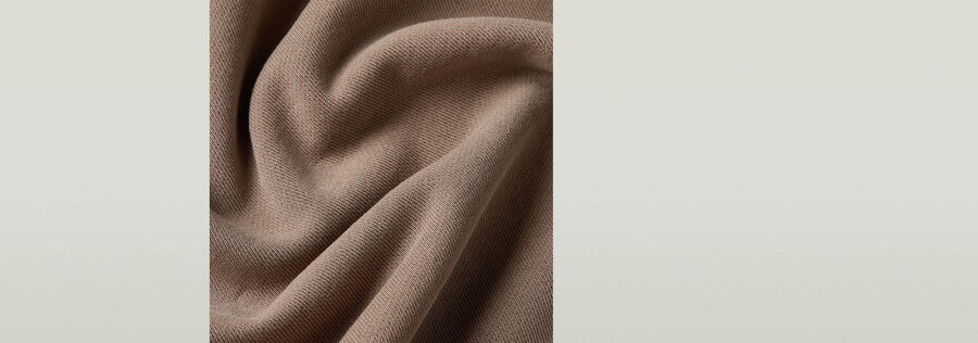 logo-overdyed-pullover
