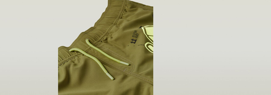 carnic graphic badeshorts