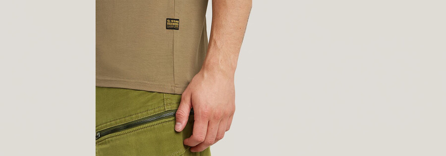 slim base t-shirt