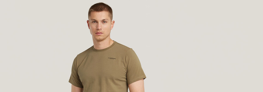 slim base t-shirt