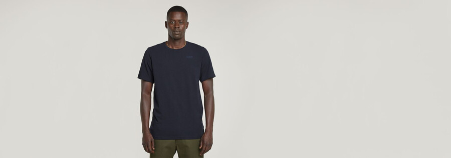 slim base t-shirt