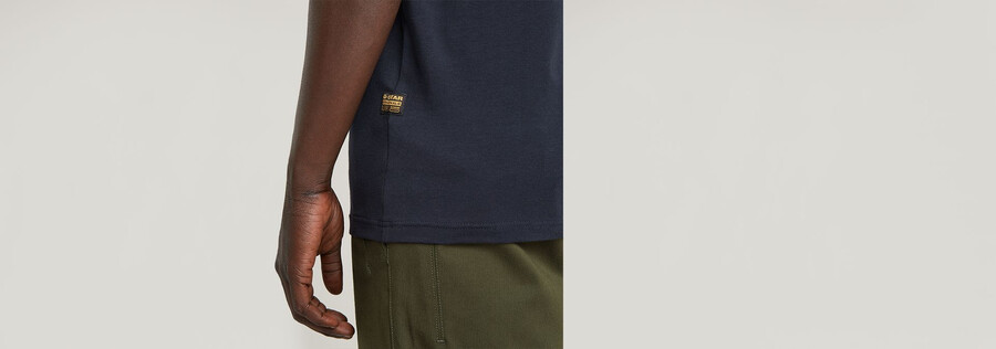 slim base t-shirt