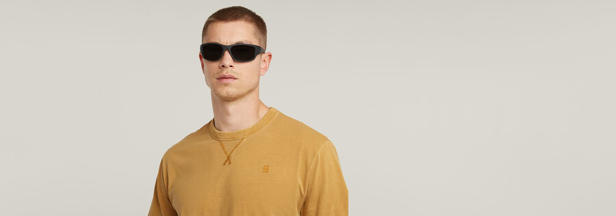 nifuses t-shirt