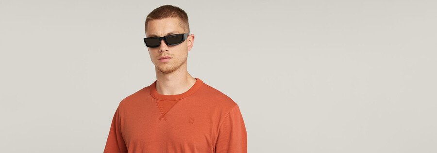 nifuses t-shirt