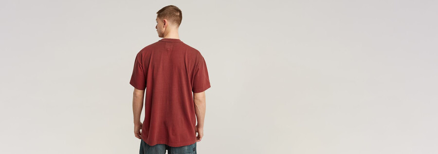 lockeres t-shirt mit pigmentfärbung