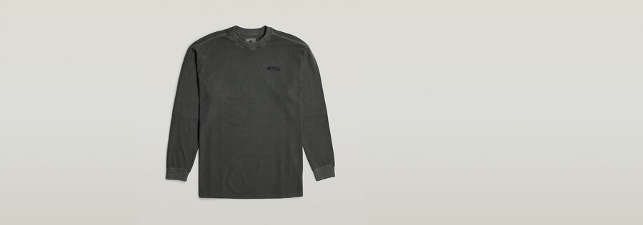 lockeres t-shirt mit pigmentfärbung