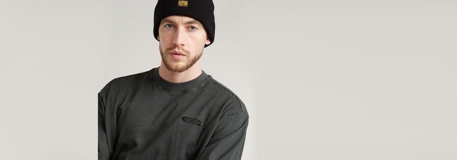 lockeres t-shirt mit pigmentfärbung