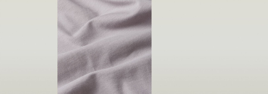 lockeres t-shirt mit nahtdetails