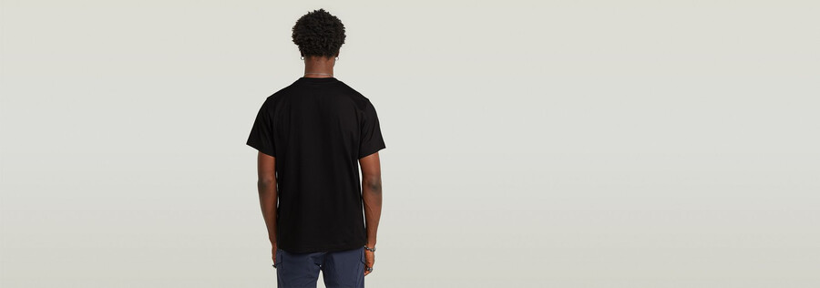 locker geschnittenes outdoor-t-shirt mit gewebter tasche