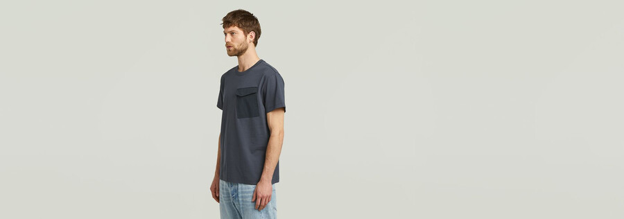 t-shirt mit tasche aus stoffmix