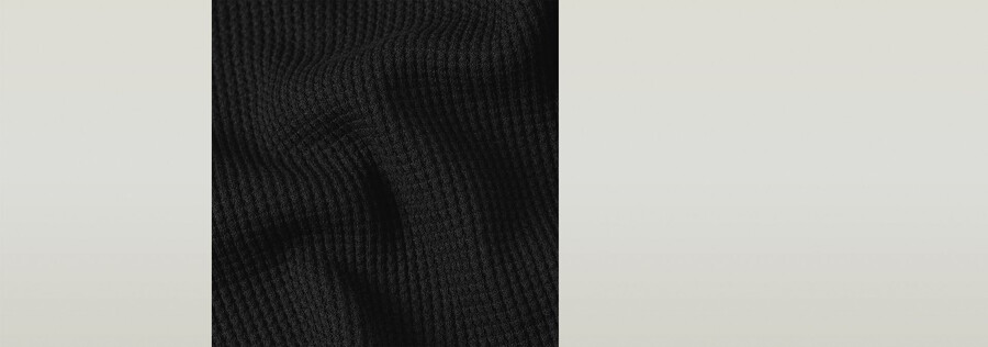 tweeter half zip t-shirt