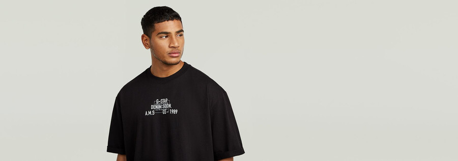 mehrfarbiges grafik-t-shirt mit lässigem schnitt