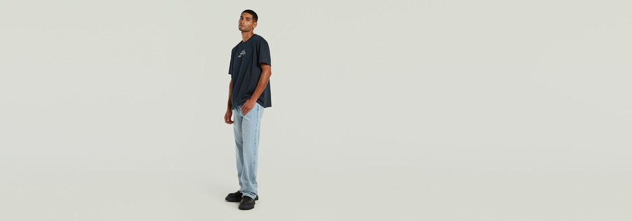 relaxed t-shirt mit verschiedenen techniken