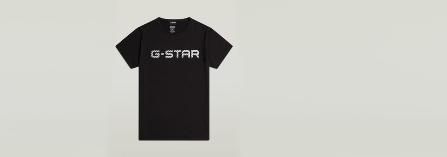pyjama-set aus t-shirt und shorts