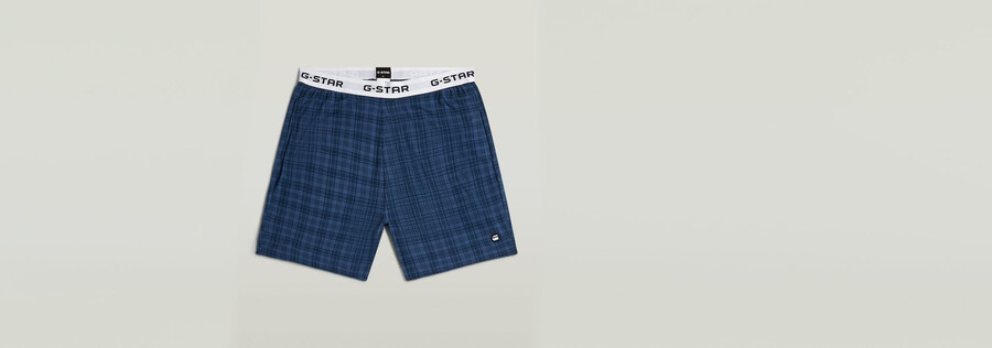 pyjama-set aus t-shirt und shorts