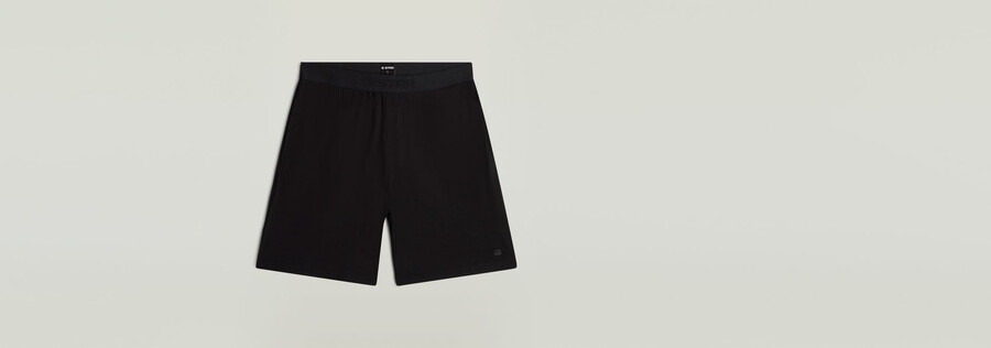 pyjama-set aus t-shirt und shorts