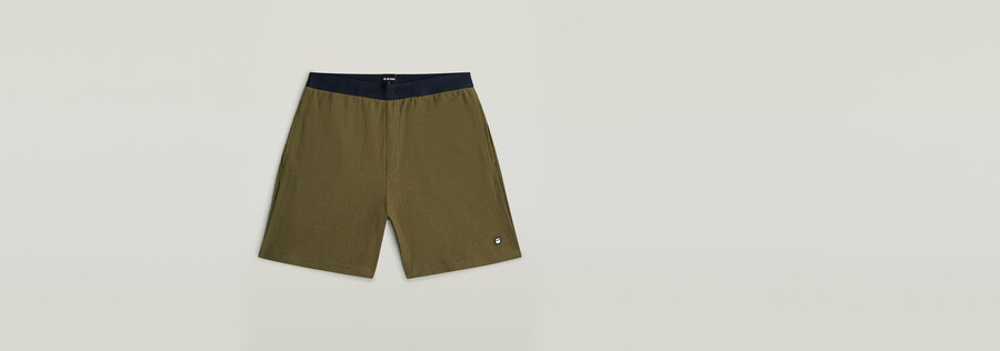 pyjama-set aus t-shirt und shorts