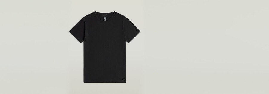 pyjama-set aus t-shirt und hose