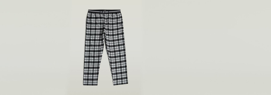 pyjama-set aus t-shirt und hose
